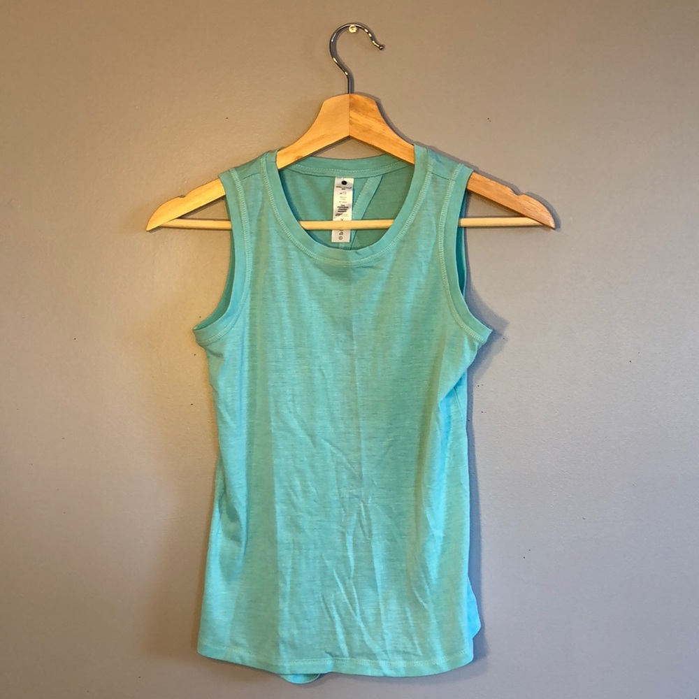 Turquoise Open-Back Yoga Flow Summer Tank
